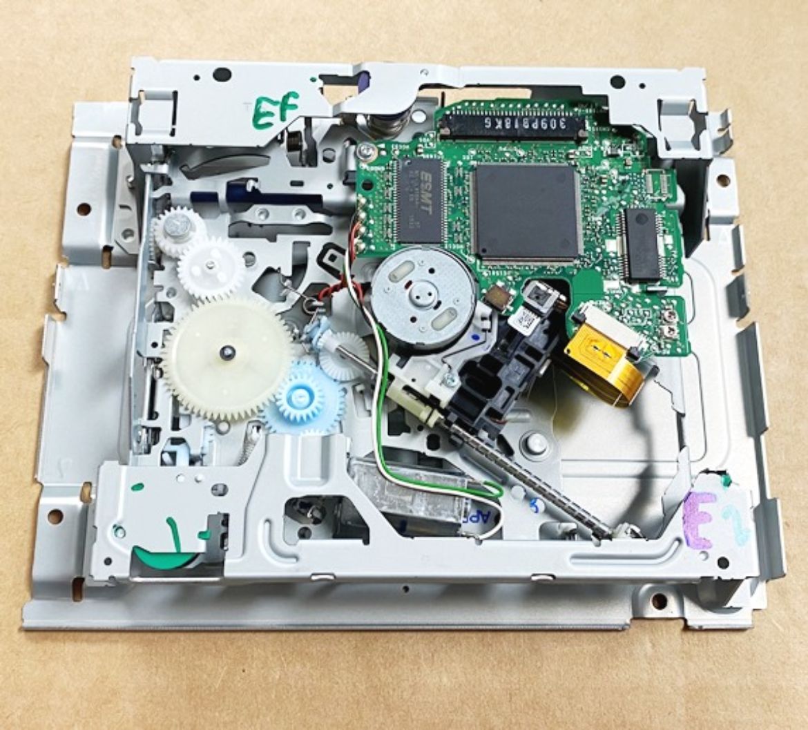 CXK8100.jpg