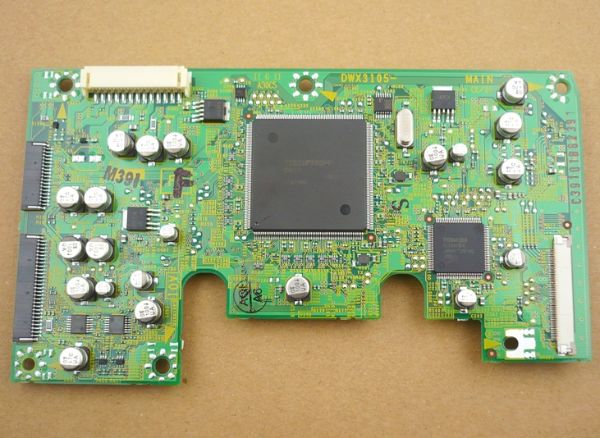 DWX3105.jpg