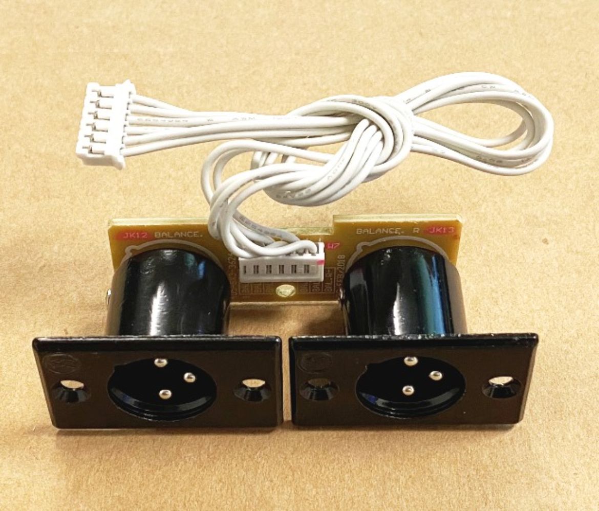 704SX3B869.jpg