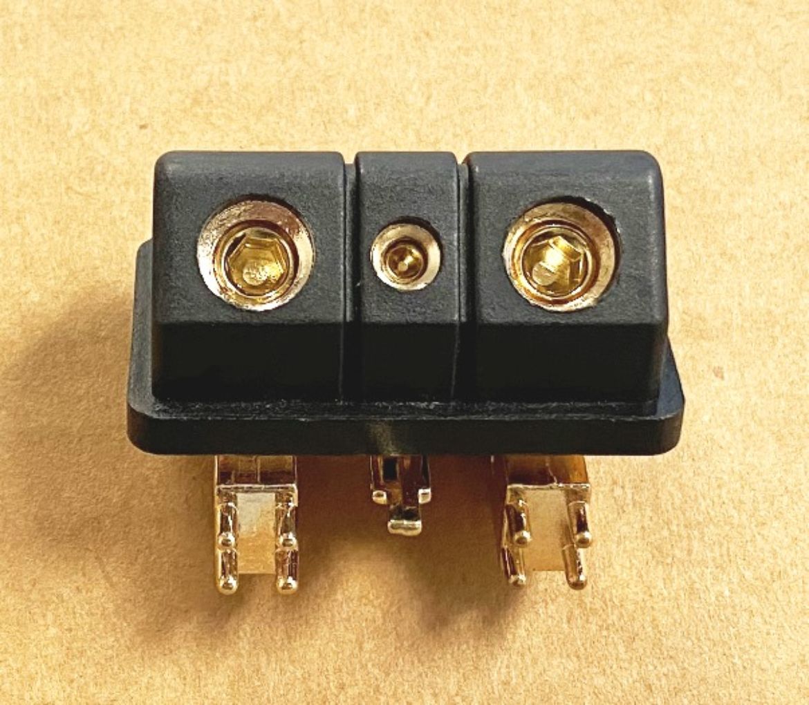 29E39747S01.jpg