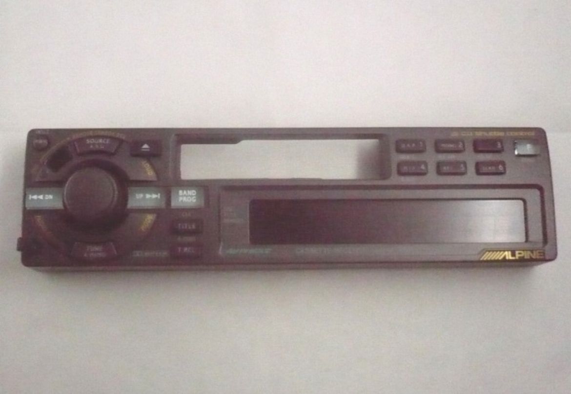 01E23905S01.jpg