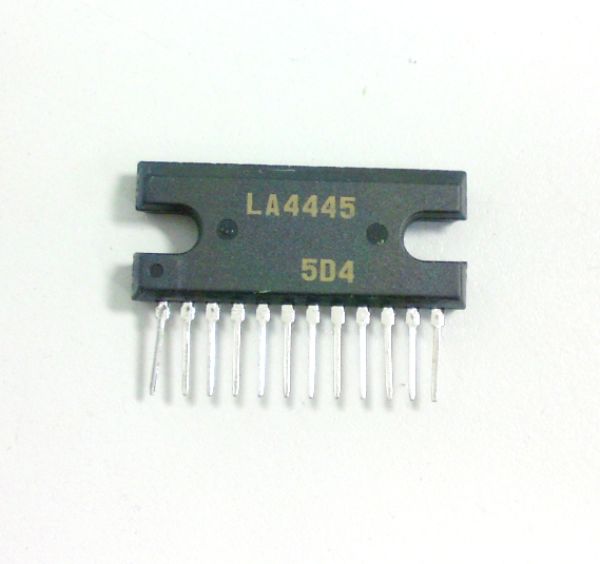 LA4445.jpg