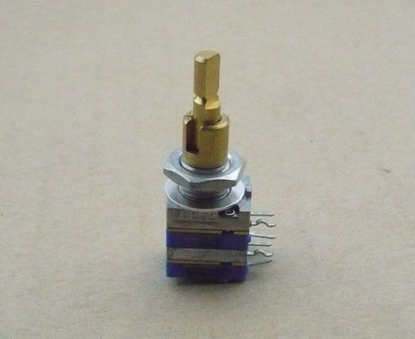 R31061905.jpg