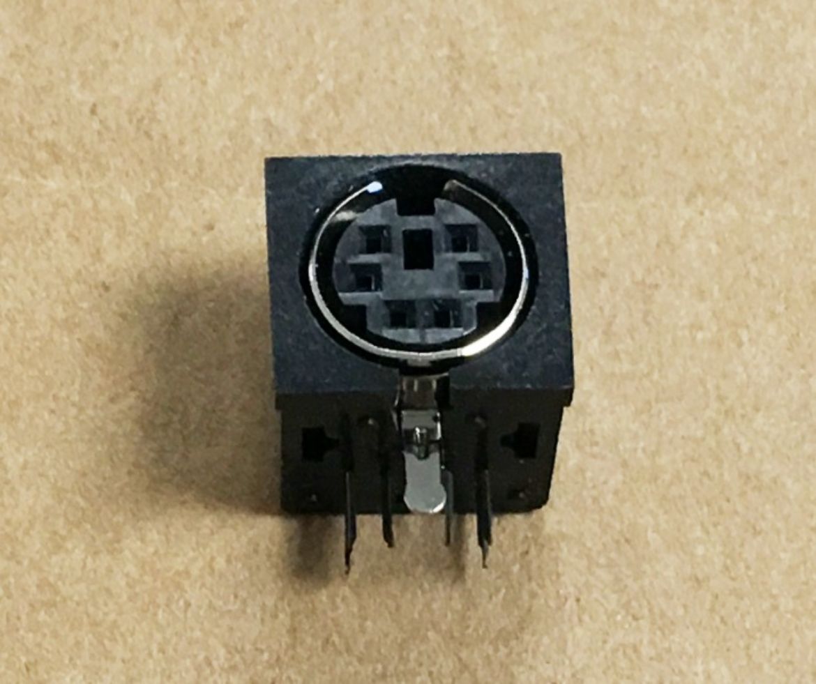 E56040505.jpg