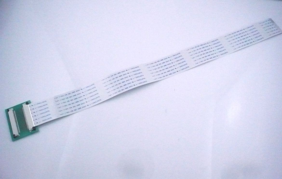 01E37788S01.jpg
