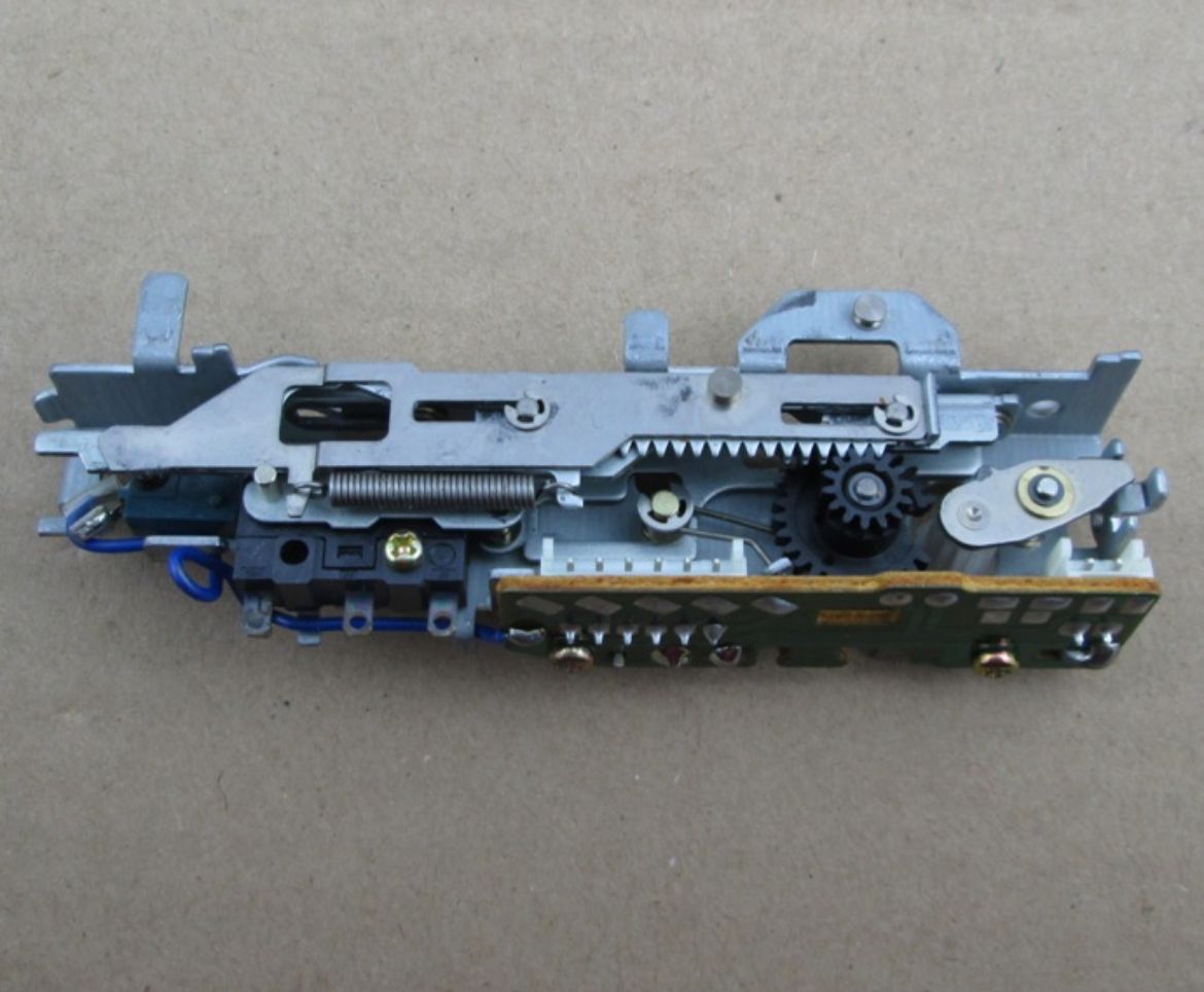 HBS197100.jpg
