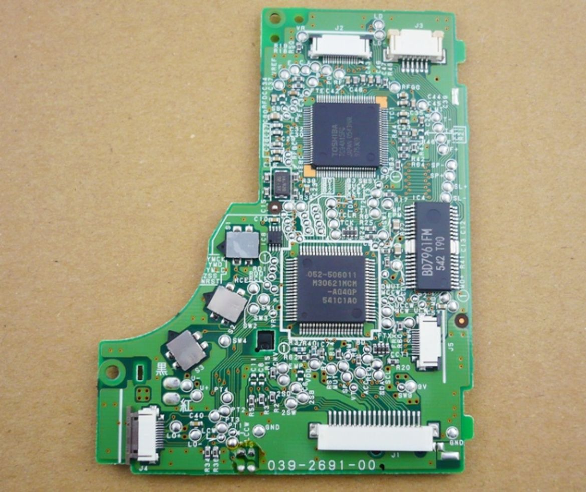 HBS559100.jpg