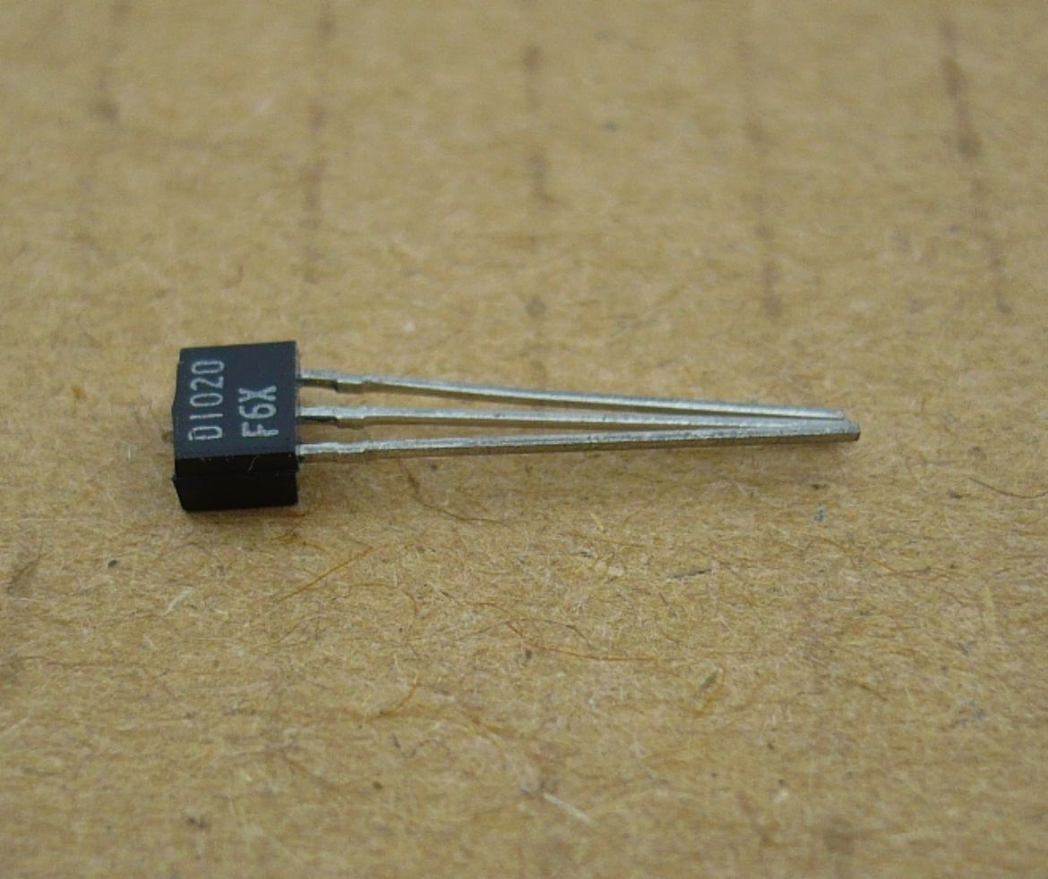 2SD1020.jpg