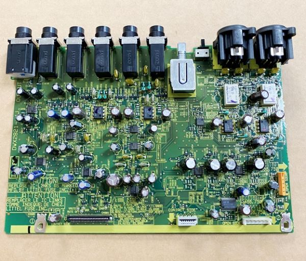Alpha Theta PDJ-DWX2821